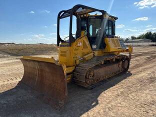 2020 Komatsu D61EX-24