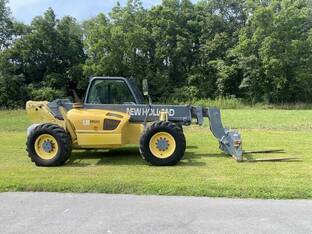 2000 New Holland LM850
