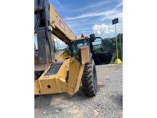 2015 Caterpillar TL1055D