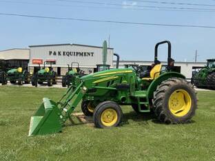 2020 John Deere 5075E