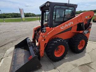 2022 Kubota SSV75