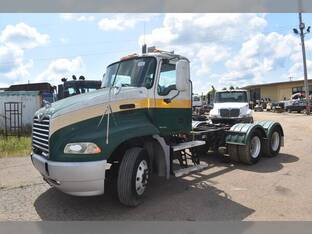 2005 Mack VISION CX613