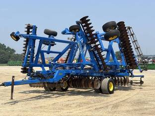 2009 Landoll 7430