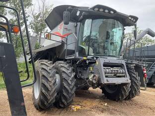 2023 Gleaner S97