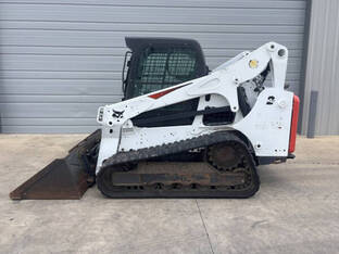 2020 Bobcat T740
