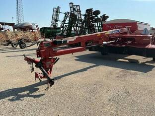 2014 New Holland H7550