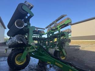 2022 John Deere 2680H