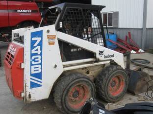 Bobcat 743B