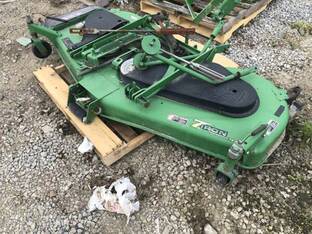 John Deere 72D