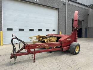 1990 New Holland 900