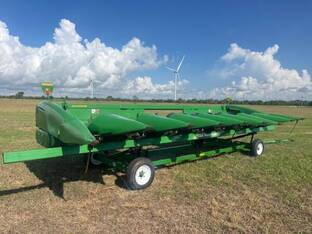 2014 John Deere 608C