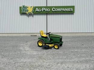 1999 John Deere 345