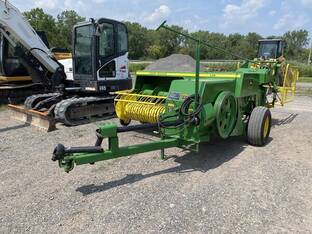 John Deere 336
