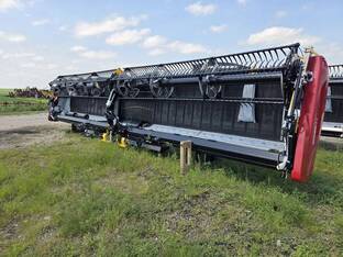 2025 MacDon Industries FD235