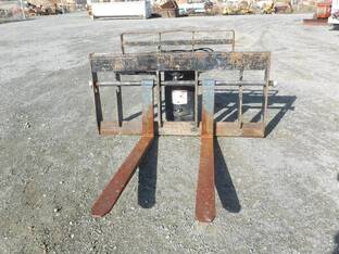 2006 JLG SWING CARRIAGE