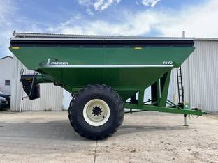 2023 Parker 1042