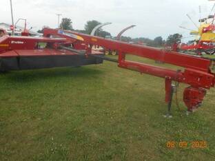 2012 New Holland H7450