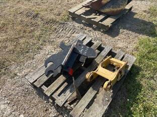 John Deere WEDGE STYLE COUPLER