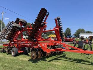 2017 Kuhn Krause EXCELERATOR 8005-30