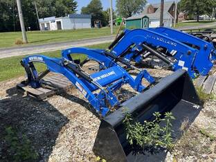 2021 New Holland 260TLA