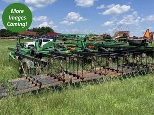 2015 John Deere 2410