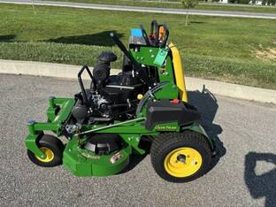 2025 John Deere Q810E