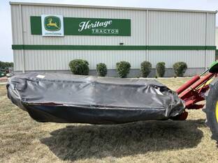 2013 New Holland H6750