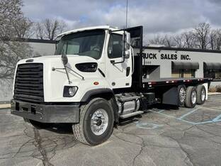 2016 Freightliner 108SD