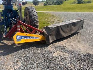 2009 New Holland H6740