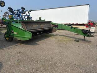 2001 John Deere 936