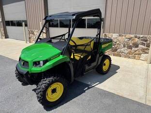 2022 John Deere GATOR XUV 560E