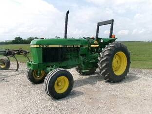 1989 John Deere 2355