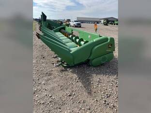 2011 John Deere 608C