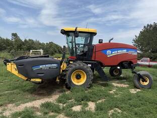 2015 New Holland SPEEDROWER 220