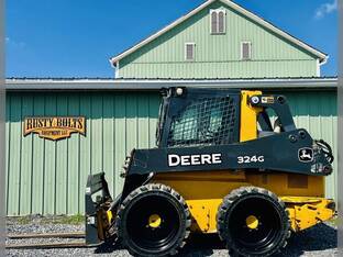 2018 John Deere 324G