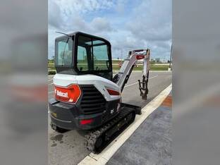 2024 Bobcat E32R2