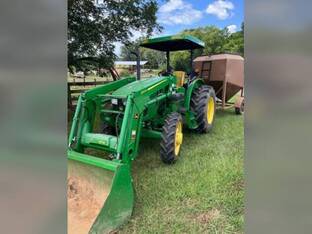 2018 John Deere 5055E