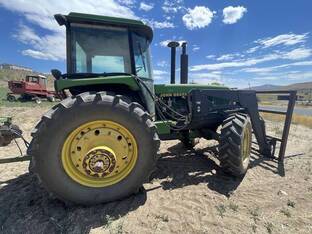 1990 John Deere 4455