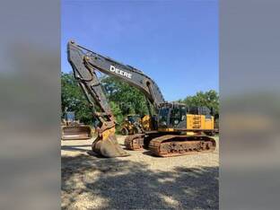 2021 John Deere 470G LC