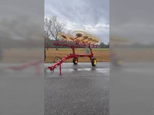 2023 New Holland PC1022