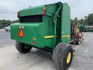 2009 John Deere 568