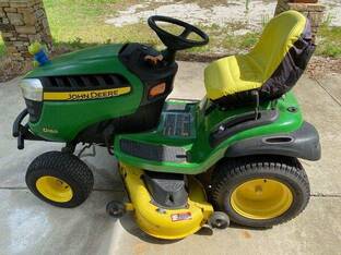 John Deere D160