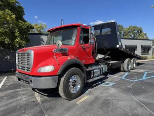 2017 Freightliner M2 112