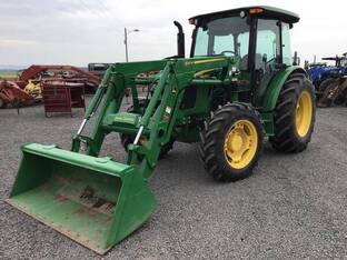 2019 John Deere 5075E