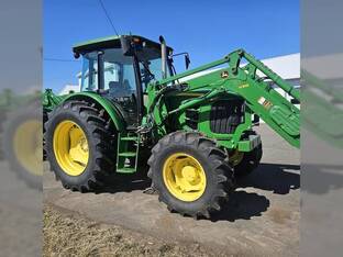 2012 John Deere 6115D