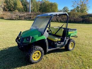 2013 John Deere XUV550