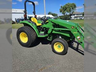 2016 John Deere 4052M