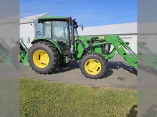 2014 John Deere 5100E