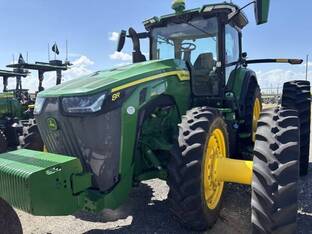 2023 John Deere 8R 410