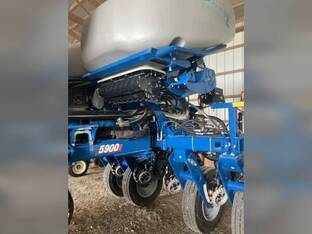 2024 Kinze 5900